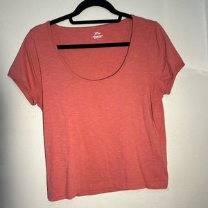 EUC J. Crew mauve, scoop neck, capped sleeve, cropped tshirt size large